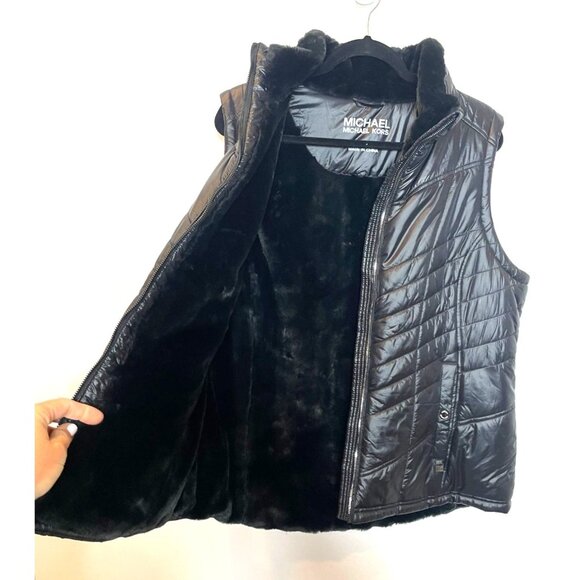 Michael Kors Puffer Zip Front Faux Fur Lined Black Vest Size Extra Large XL - Picture 5 of 10